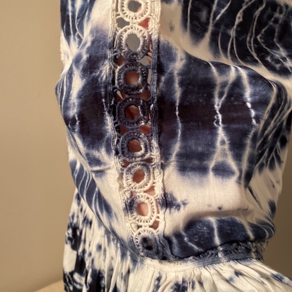 Raviya tie dye spaghetti strap crocheted trim flowy tunic style mini dress - Picture 3 of 10